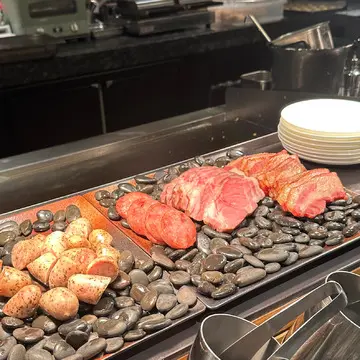 THE HOTEL SANRAKU KANAZAWA