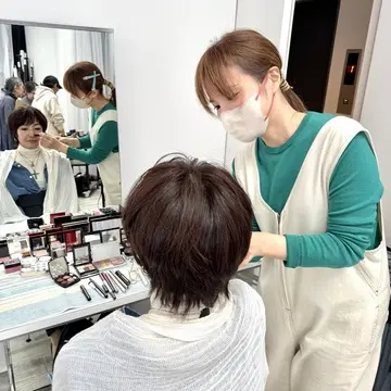 エクラ2025年２・３合併号撮影 ③