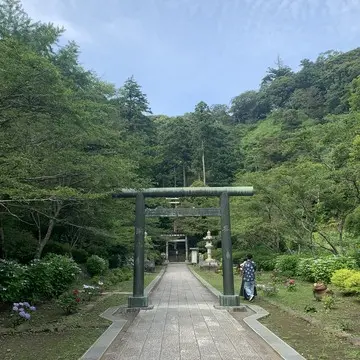 半僧坊道の参道