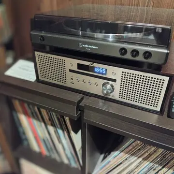 懐かしいレコードプレーヤー