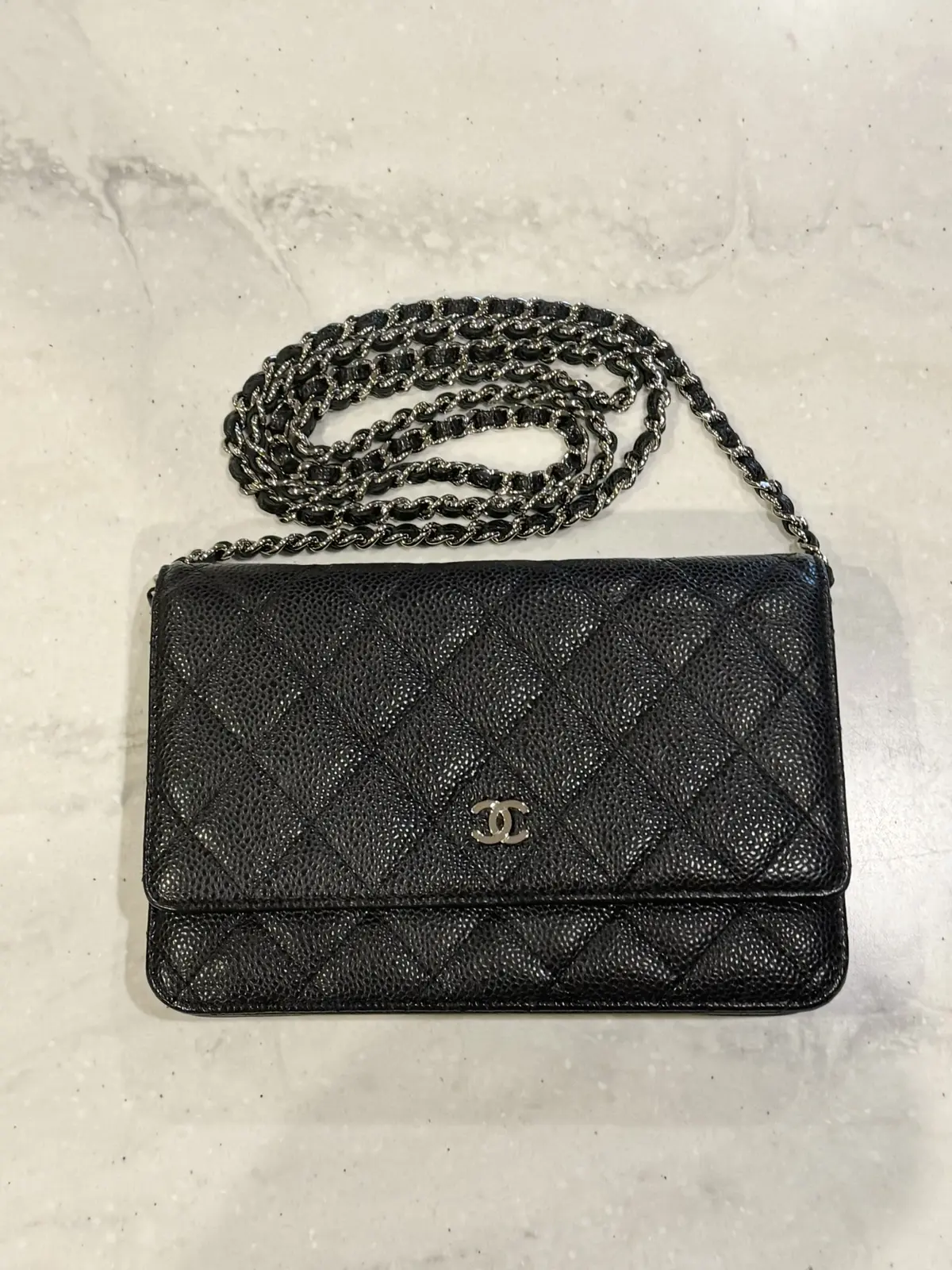 シェネルのショルダーバッグ