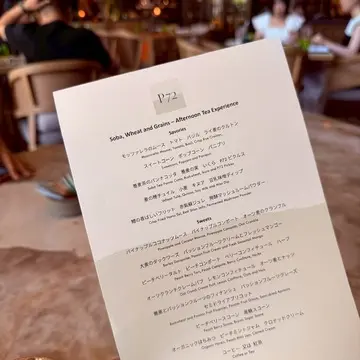ホテル　パティーナ大阪　大阪城　P72  シグネチャーレストラン　アフタヌーンティー