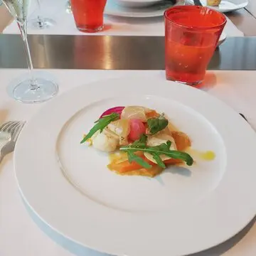 真鯛と野菜のマリネ