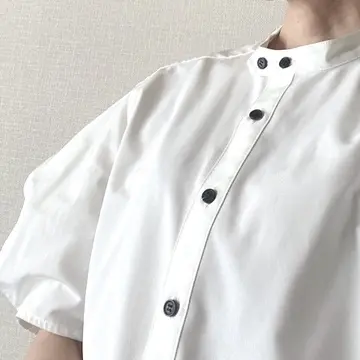 machattのポワン袖ブラウス③