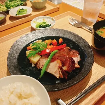 名古屋ランチ　エクラJマダム