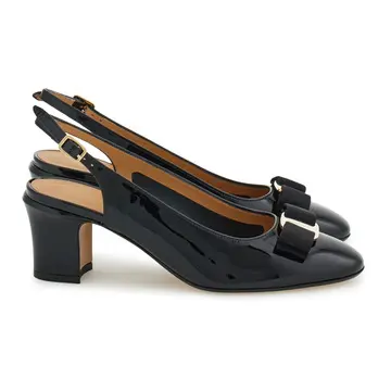 フェラガモ　ヴァラ・リボン スリングバック　ブラック