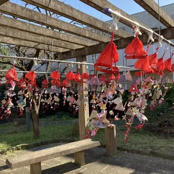 清華園の庭園