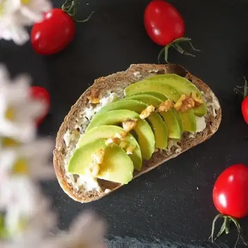 アボカドトースト