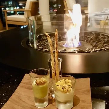 　ザロイヤルパークホテルアイコニック京都の宿泊者用ラウンジ