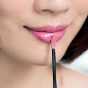 大人っぽくセンシュアルに仕上がる「ピンクの画像_4