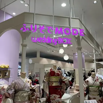 お世話になった、ふりそでMODE　あべのキューズモール店　。丁寧に着付けていただき、着崩れなく納得の仕上がりに。