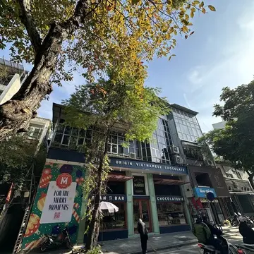 ベトナム　ハノイ　MAROU　チョコレート　カフェ