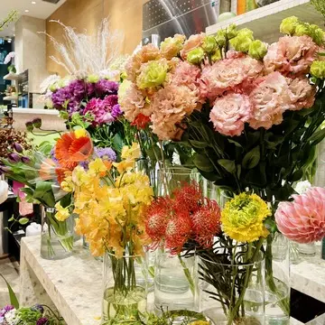 花のお花数種類
ピンク、黄色、オレンジ