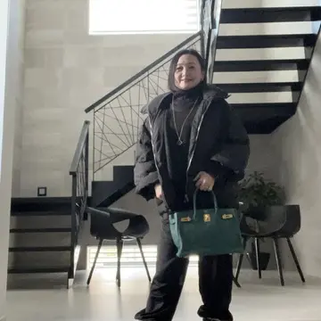 エルメスボアブーツ　アラフィフコーデ