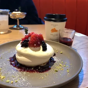 カフェでティータイム