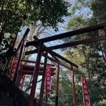 鶴岡八幡宮 丸山稲荷社