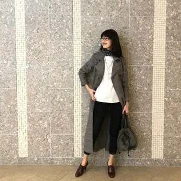 チェックのコートでランチに♡の画像_4