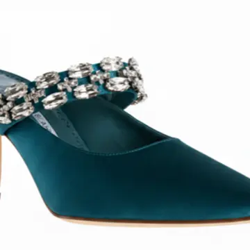 マノロ ブラニク　TAMOLMU／タモルミュー ヒール高さ:7cm 価格250,800 (税込)