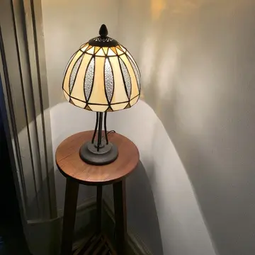 レトロな英国アンティーク超のランプ