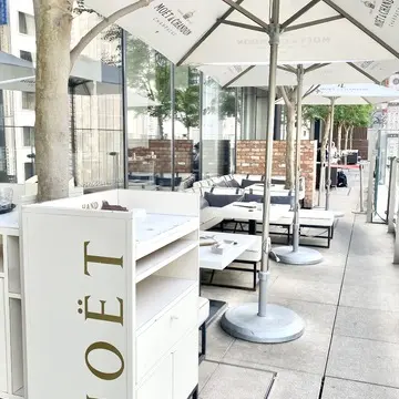 MERCER BRUNCHテラス