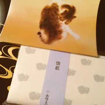 美術館の猫の画像_2