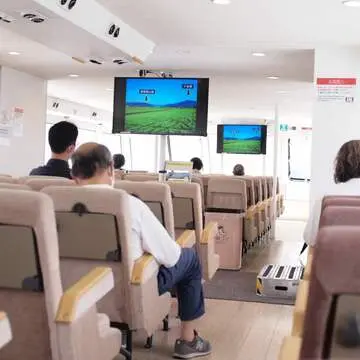 長浜港　竹生島クルーズ　琵琶湖汽船