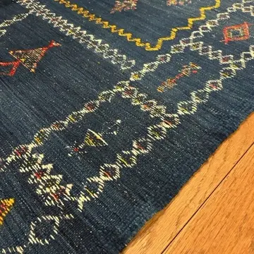 わんちゃん含む、家族にも好評だったラグ。