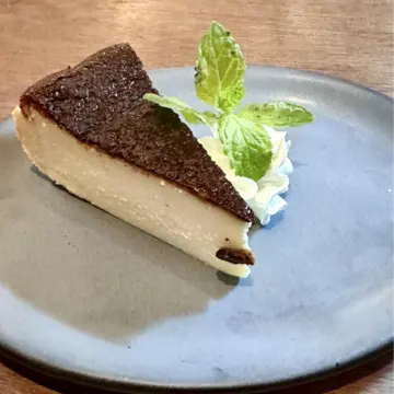 バスクチーズケーキ