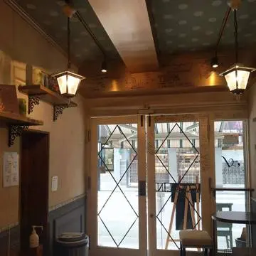 おしゃれな店内はまるで フィレンツェのジェラテリア