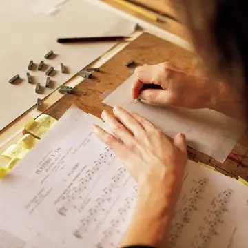 トレーシングペーパーをかけて描画