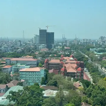 ヤンゴン街並み