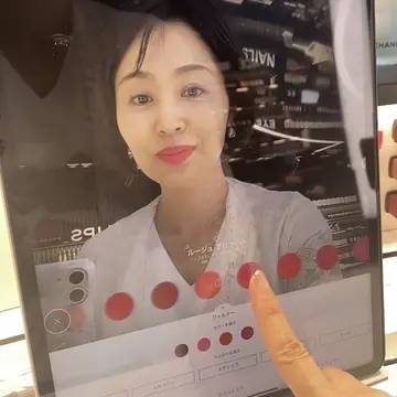 シャネルメイク