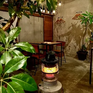 京都のレストラン「deico」内観