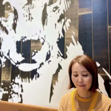 THE ALLEY（ジ アレイ）の内装