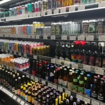 新宿伊勢丹
新宿伊勢丹地下
クラフトビール
デパ地下
酒屋
スタンドバー
新宿グルメ

