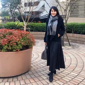 エコレザーのプリーツスカートの画像_3