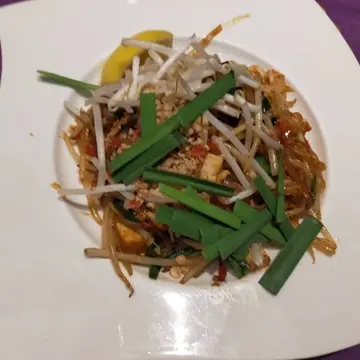 ランチセットのパッタイ