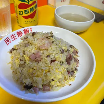 炒飯とアップルサイダー