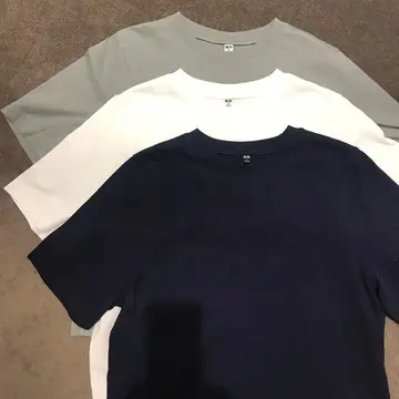 ユニクロTで’きれいめ合わせ’の画像_3