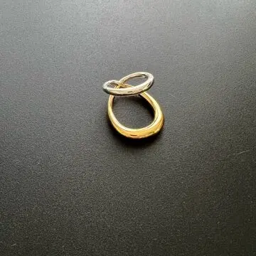 シャルロットシェネのリング