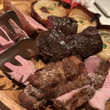 初台　イタリアン居酒屋　炭火焼き肉