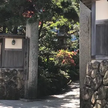 江の島島内 岩本楼