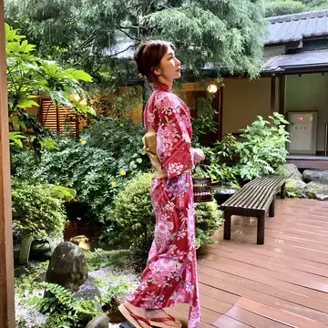 浴衣は色々なカラーがあって選べてレンタル出来ました！