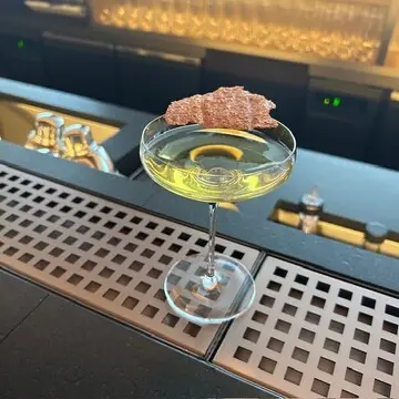 ウェスティン東京のバー　エスカリエ