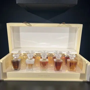 お酒にも見えてきました笑