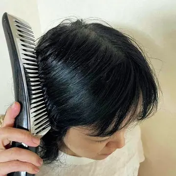 中くらいの出力レベルで頭皮がピクピク動くのを実感