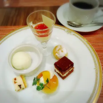 グランドニッコー東京台場「ガーデンダイニング」ビュッフェデザート