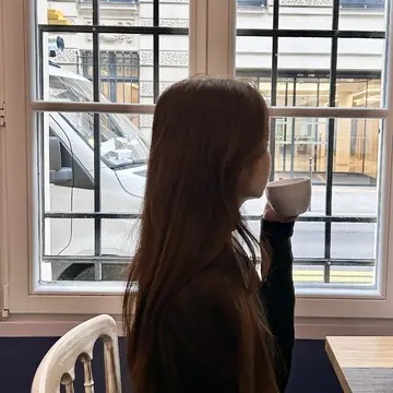 外を眺めながら食べれました