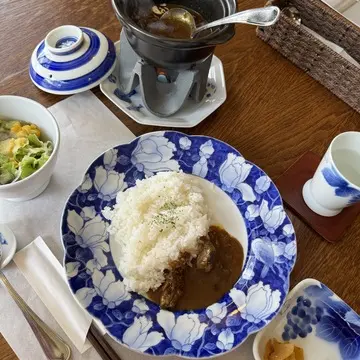 CURRY HOUSE 究林登