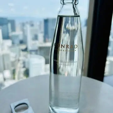CONRADのお水